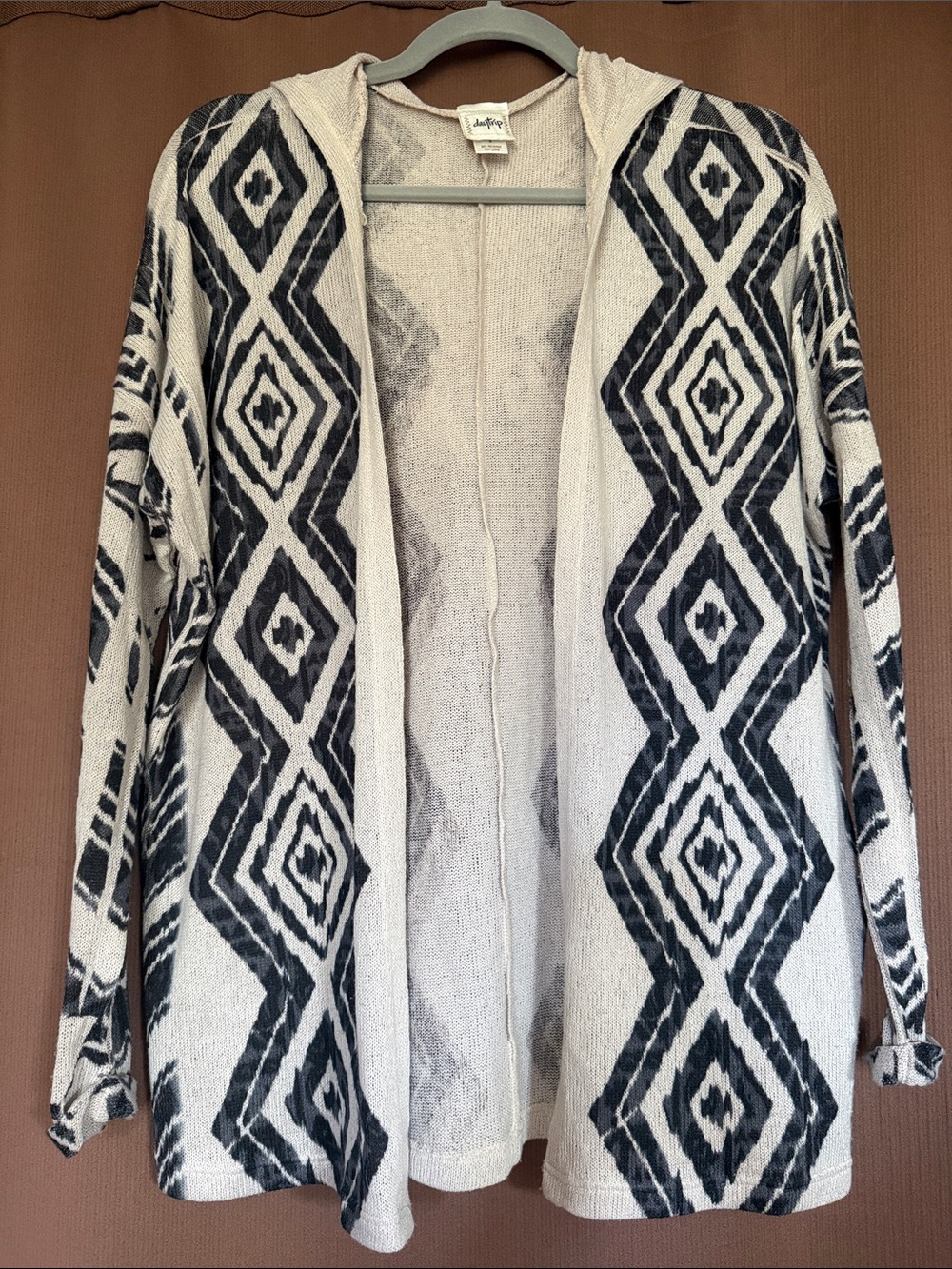 Daytrip Black and Tan Patterned Cardigan